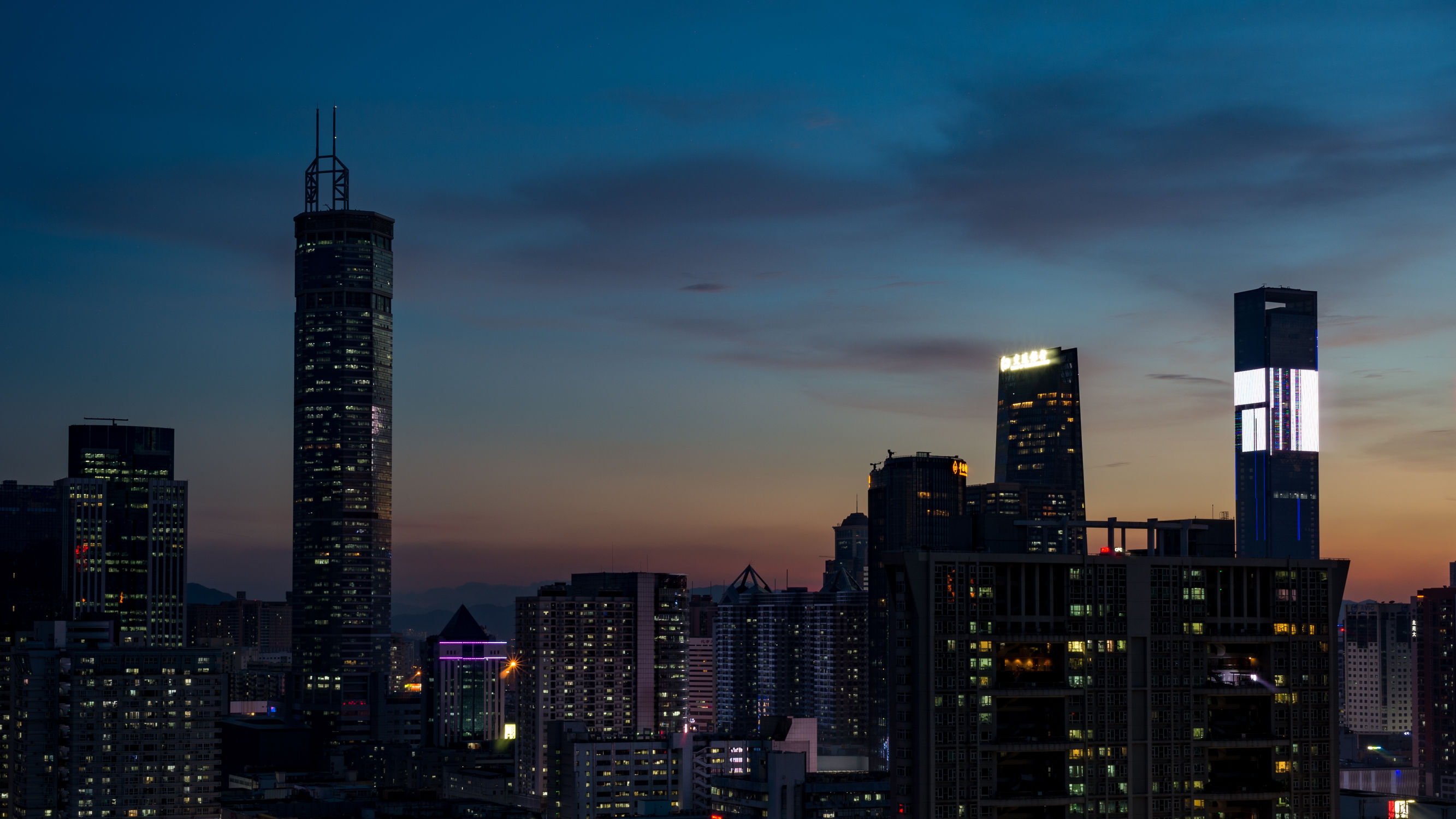 新机尼康新手入门单反推荐,新手入尼康全画幅和半画幅