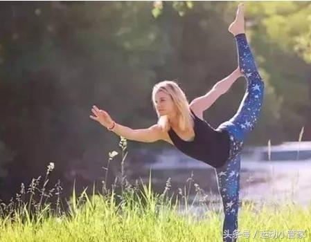 30分钟的流瑜伽增强免疫力,三个瑜伽体式让你的心静下来