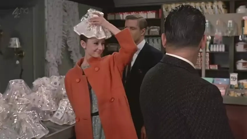 在北上广深杭挣扎的人，你们吃过《蒂凡尼的早餐》吗？