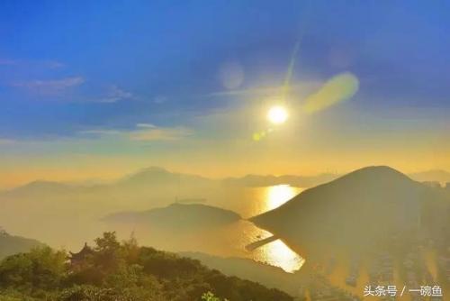 香港尖沙咀有什么地方可以逛,香港不只有繁华更有市井