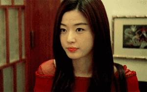 素颜变色唇膏不沾杯,胡萝卜素颜变色唇膏好用吗