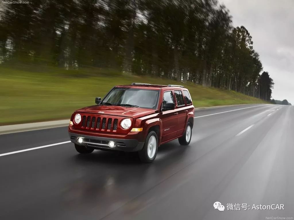 14年jeep自由客值得入手吗,jeep自由客每款的对比