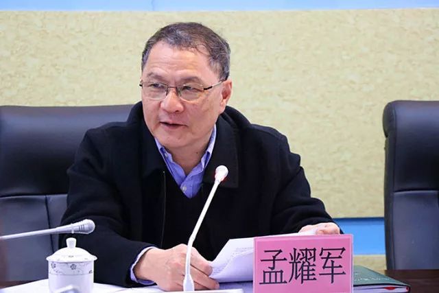 梧检微381期新年伊始,各界代表为广西检察工作“问诊把脉”!