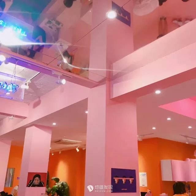 最近比较火的网红咖啡店广州 (广州最值得去的10家网红咖啡店)