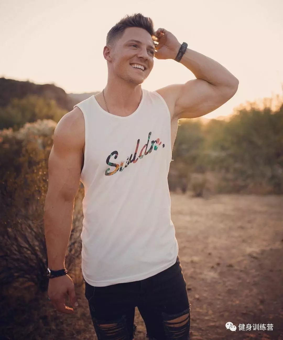 健身高难度的小动作,精选健身器材