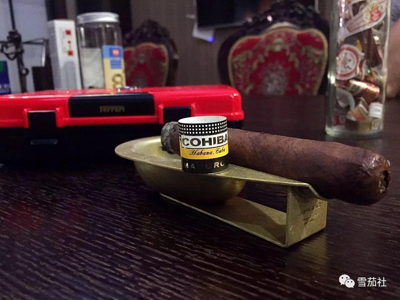 抽雪茄抽晕了怎么缓解,抽雪茄怎么防止过肺