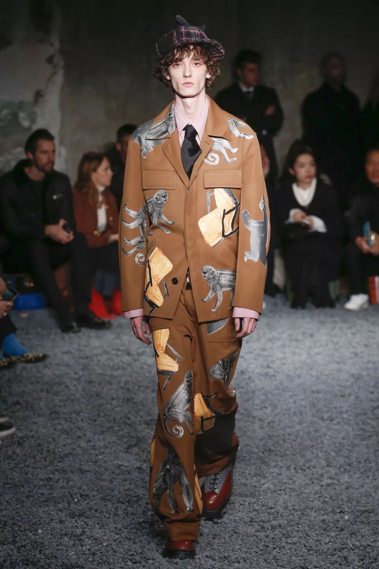 tf秀场2019,米兰时装周tfboys