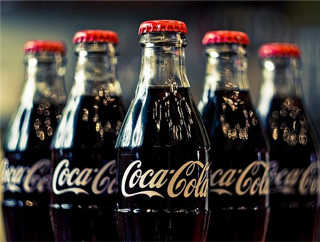 可口可乐的商业史:一场世界大战和一个全球品牌