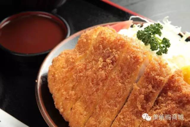 教你如何吃到最正宗的美食,这才是真正的好吃的炸鸡