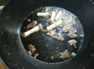 无骨鸡爪爆款榜第一,无骨黑鸡爪超脆