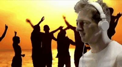 观点|小小耳机能挣大钱,要怎么做?