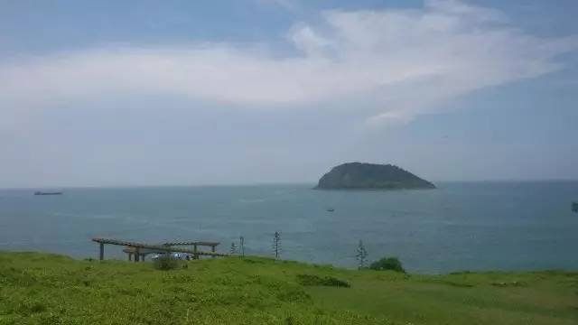 五一出游如何抵御人山人海，强哥有神功！