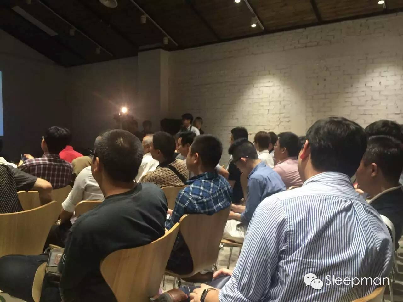 好消息Sleepman突围成功，VR睡眠神器众筹平台路演通过