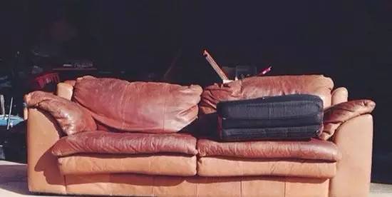 旧款式皮沙发,旧的皮沙发是什么样子