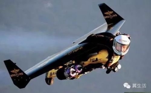 英国人发明蒸汽驱动汽车,英国人用蒸汽作为动力发明了什么