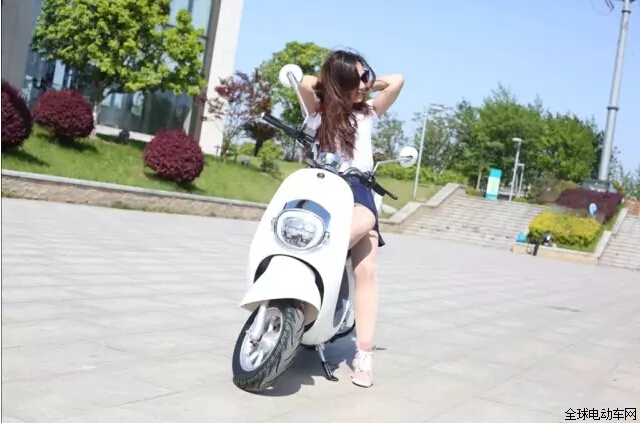 第一眼就爱上了她完整版,第一眼就爱上了西藏