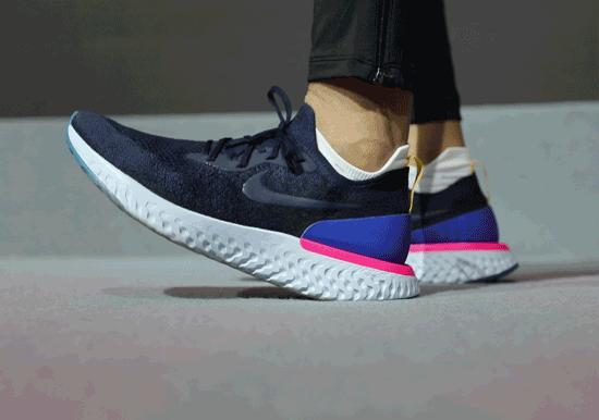 nikeepicreactflyknit有没有碳板,nikeepicreactflyknit2偏小吗