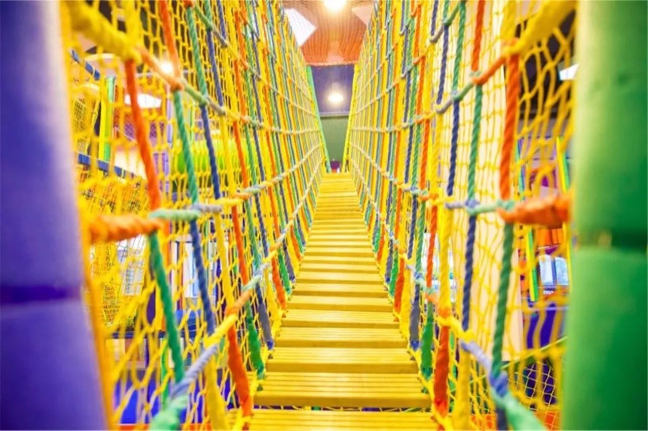 家里有小孩的注意！亲子畅玩卡杭州首次开办~华东100+家亲子乐园，海洋馆，泡温泉，游泳，攀岩……玩个遍不花钱