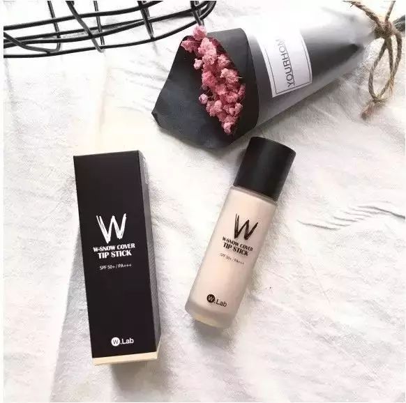 美妆博主推荐的超模粉底液,超模都用的粉底液