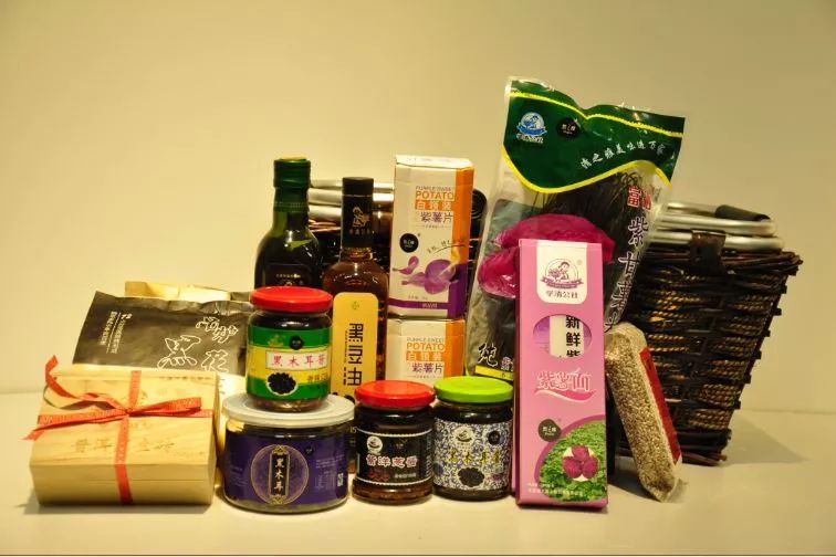 信阳东站地下停车场收费光山,光山停车场