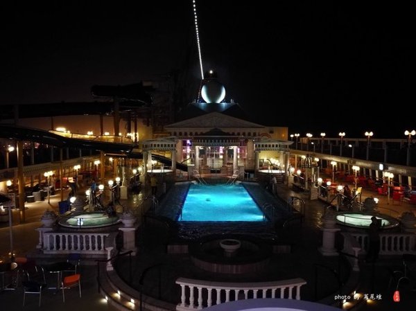 珊瑚海日本,陪你去看海底世界