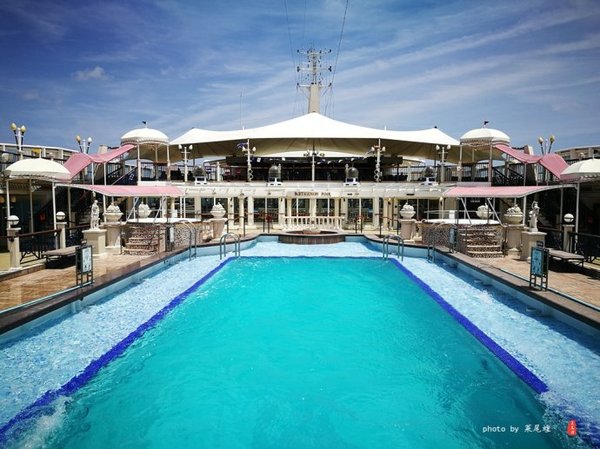 珊瑚海日本,陪你去看海底世界