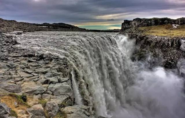 地球末端的冰岛，电影中的史前、末日、外太空、异世界