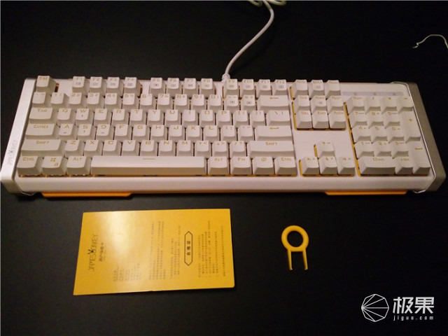 我生活工作中的白马王子,612机械键盘体验