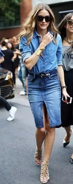 高圆圆和杨幂同穿绿色的裙子,杨幂高圆圆穿毛衣