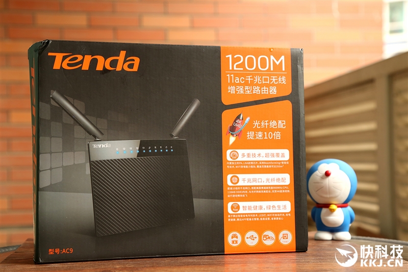 腾达路由器ac10评测,腾达1200光纤专用11ac双频路由器