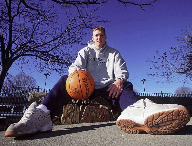 家有雏鹰初长成！独砍27分打爆骑士替补席，他不是隆多二号！