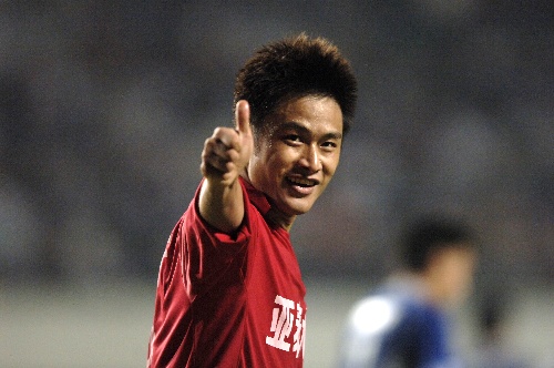 他们是中超版莱斯特城9年前爆冷夺冠如今深陷保级区