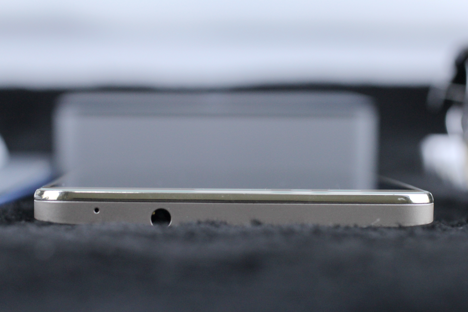 千元机畅玩,令人无法拒绝的荣耀畅玩5x