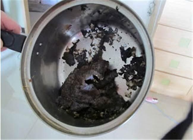 清洁锅烧焦小妙招,锅烧焦了怎么办才能清洗干净