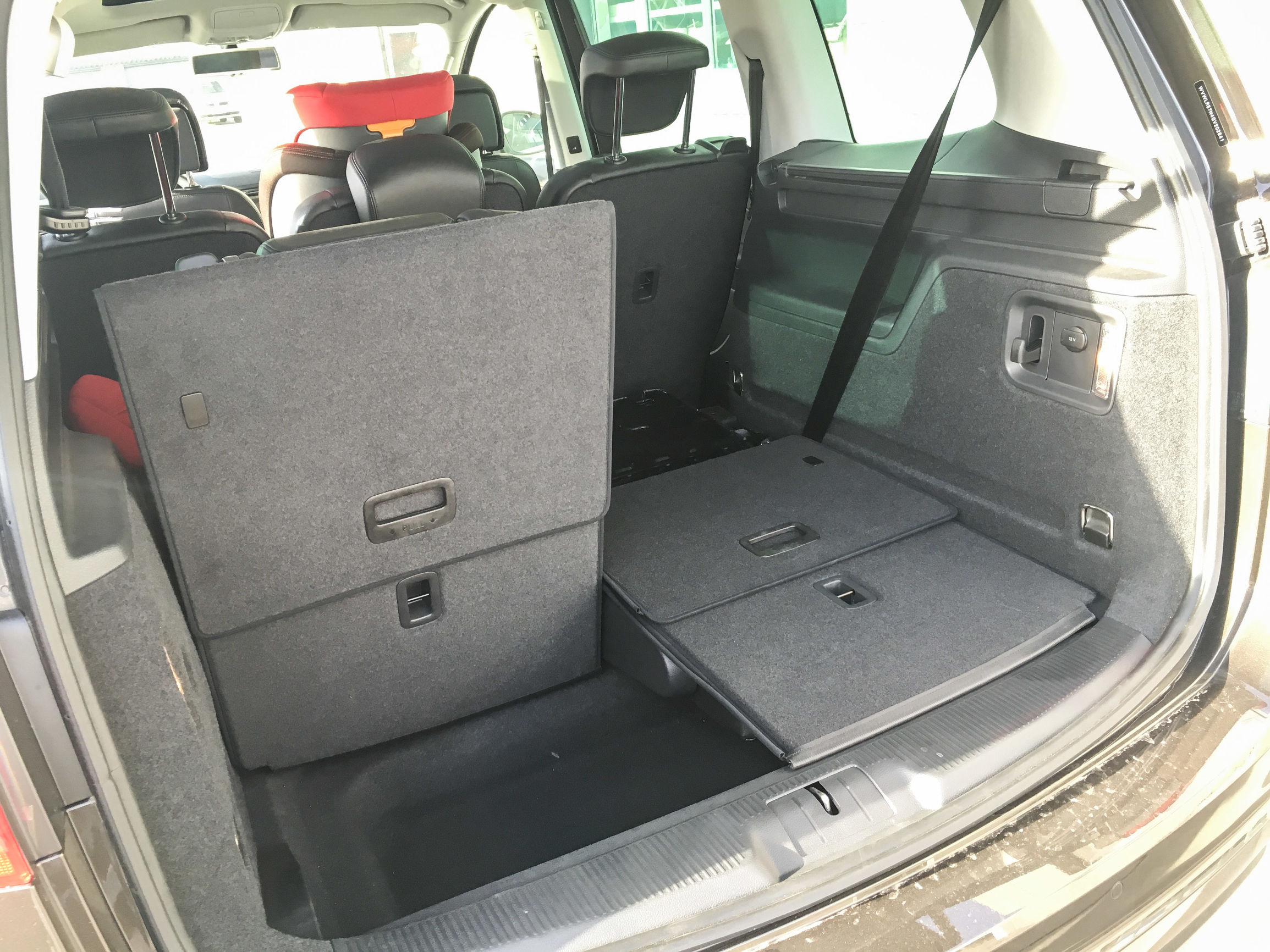 2017款大众夏朗7座mpv真实油耗,mpv商务车到店12年大众夏朗七座mpv