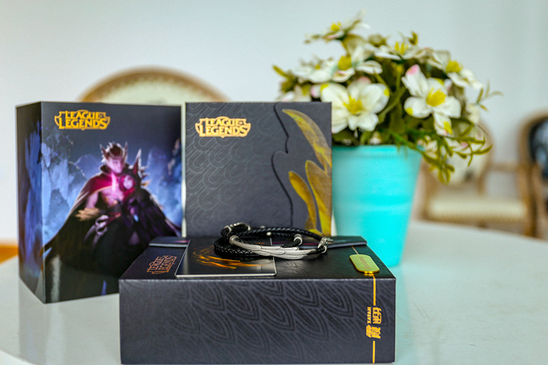 玩物|洛与霞情侣手链套装开箱体验