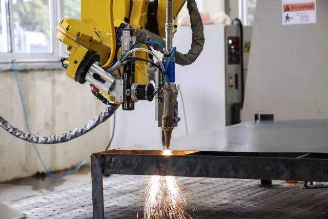 2018全面开火，淮海经销商又成行业羡慕的对象！