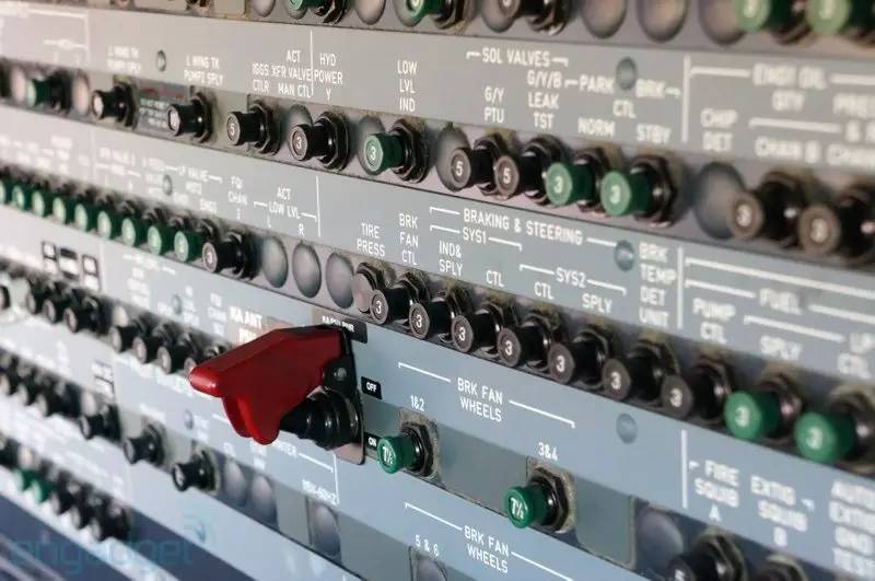 哪个航空公司的飞机可以用wifi,飞机上有wifi的航空公司