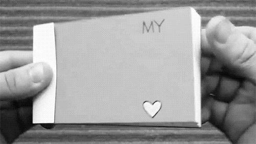 胡桑：“情”的功课—关于刘丽朵的《深情史》