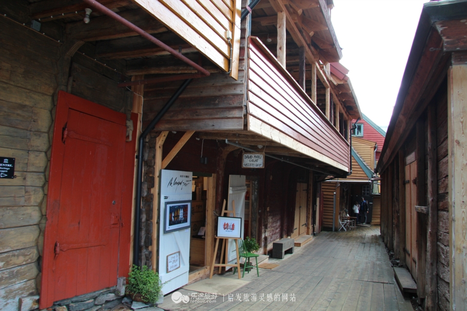 迷失在时光与历史中的卑尔根木屋