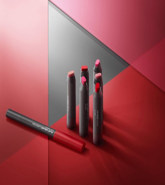 美妆播报｜TOMFORD新春限量浪漫来袭，小黑瓶十周年兰蔻全新打造“小嫩膜”