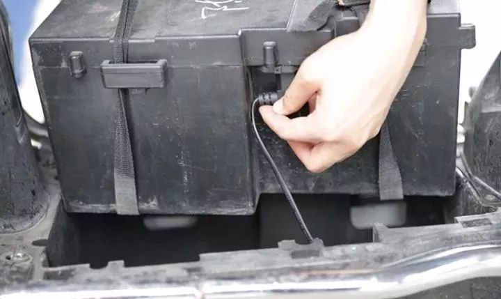 外卖小哥遇上的神奇发明,外卖小哥小发明