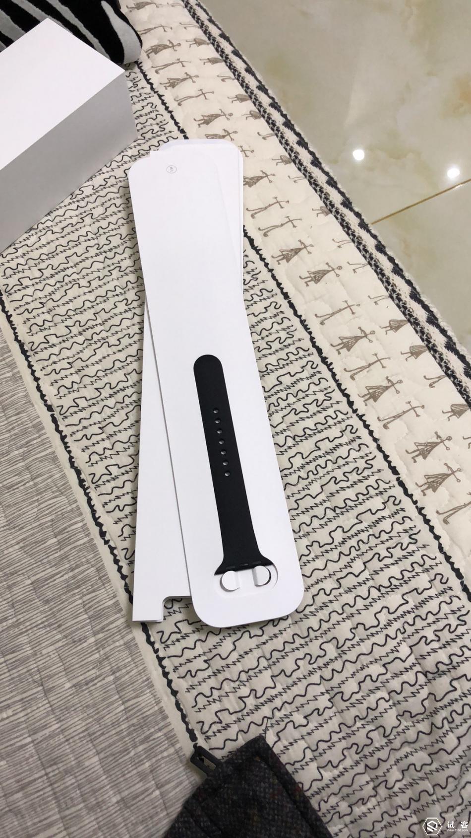 applewatch3和se的区别,applewatch3换电池