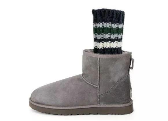 雪地靴有救了怎么穿才会好看,穿什么类型的雪地靴