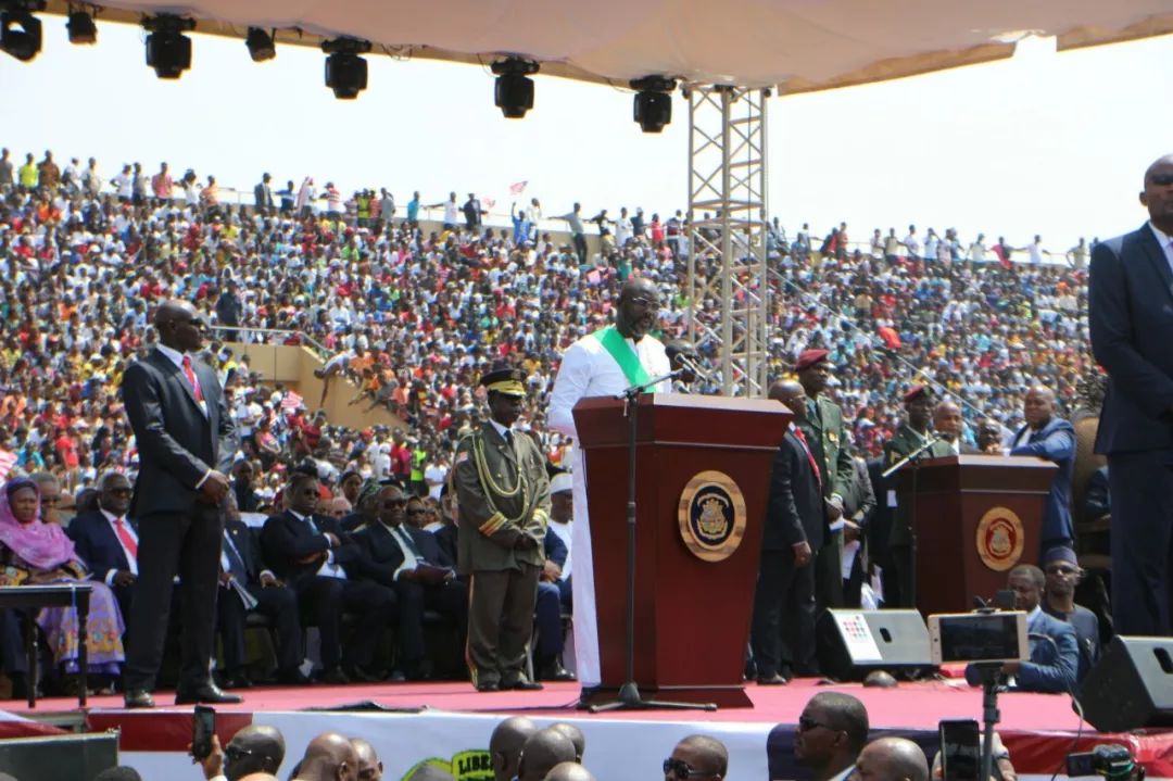 足球明星当上总统,cctv5足球巨星