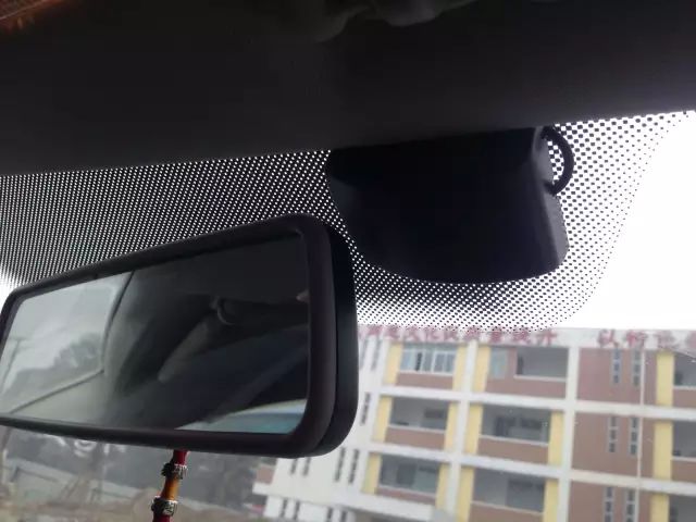 14代轩逸行车记录仪安装视频教程,四代帝豪行车记录仪怎么安装sd卡