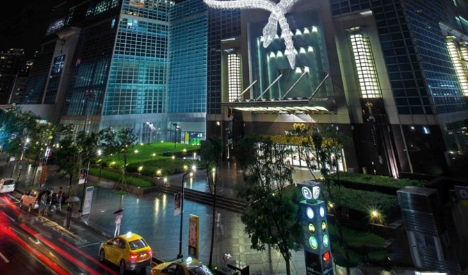 台湾哪里买劳力士好,山鸡去台湾表哥戴的什么表