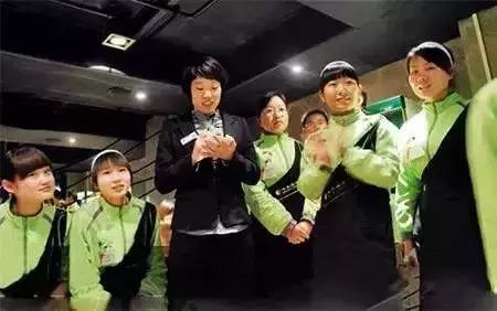 海底捞老板张勇成功的品质,海底捞老板张勇名声好不好