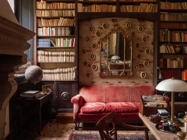 风靡全球的脏粉色系客厅搭配,流行家居配色中性色