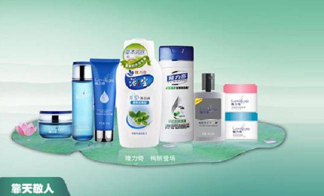 好用的十大化妆品套装国货,不需要看肤质的护肤品